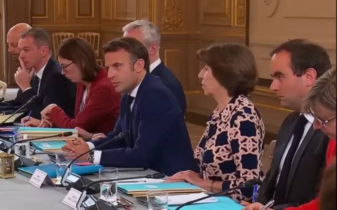 Macron : 19 millionnaires dans le gouvernement d'Elizabeth Borne Mizane.info