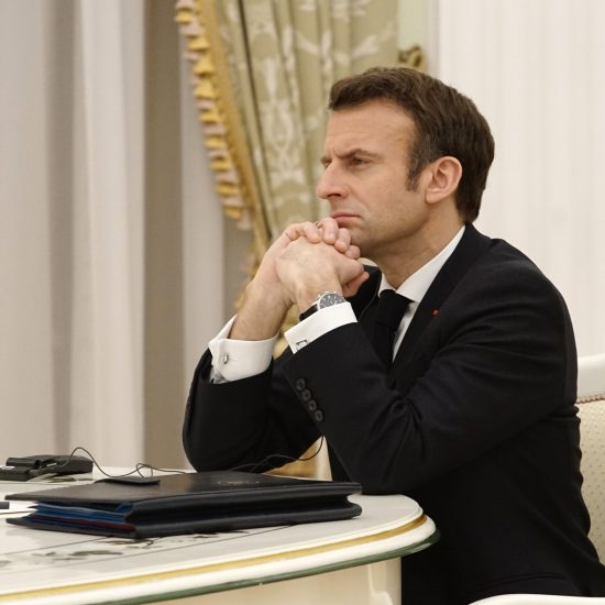 Ce qu'a dit Macron aux représentants des cultes Mizane info
