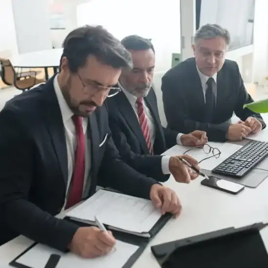 Azzedine Gaci : « Nous demandons aux banques de faire preuve de transparence » Mizane.info