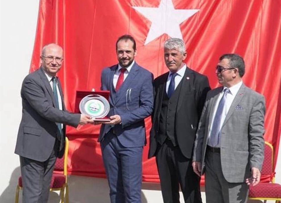 Bronca au RN après l'inauguration d'un centre turc Mizane.info