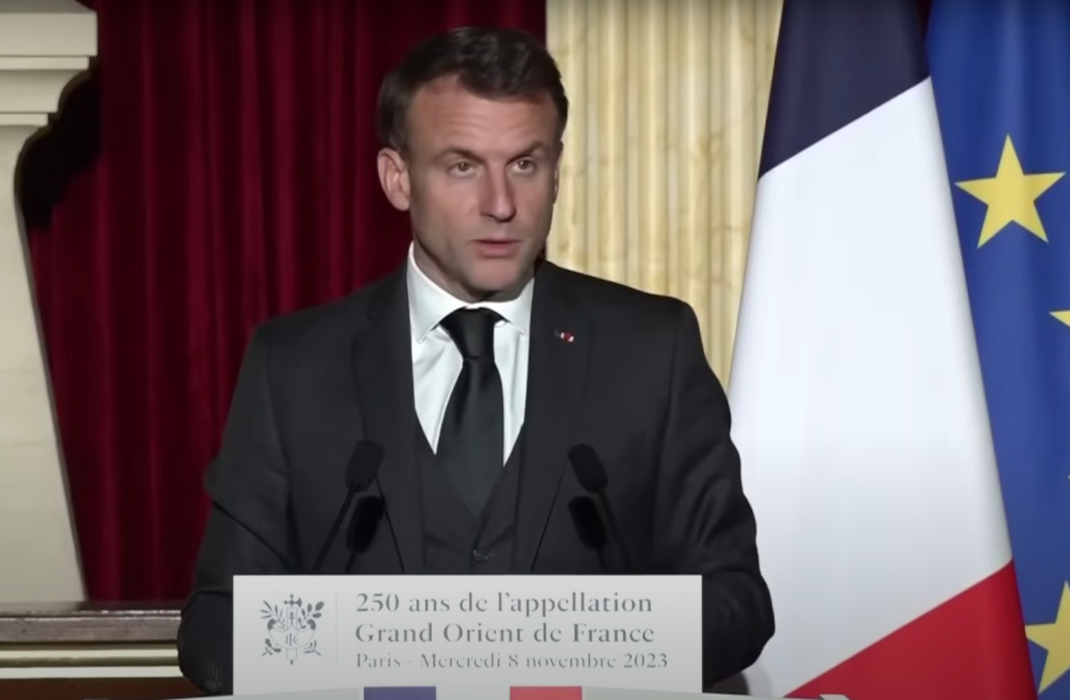 Le grand oral de Macron au Grand Orient de France